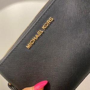 Michael Kors Wrist Wallet